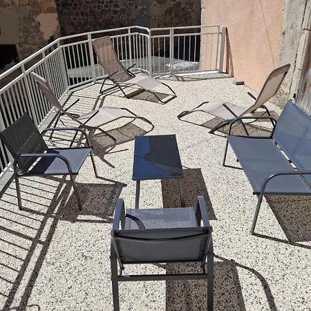 Auberge de jeunesse La Belle Etoile Saugues